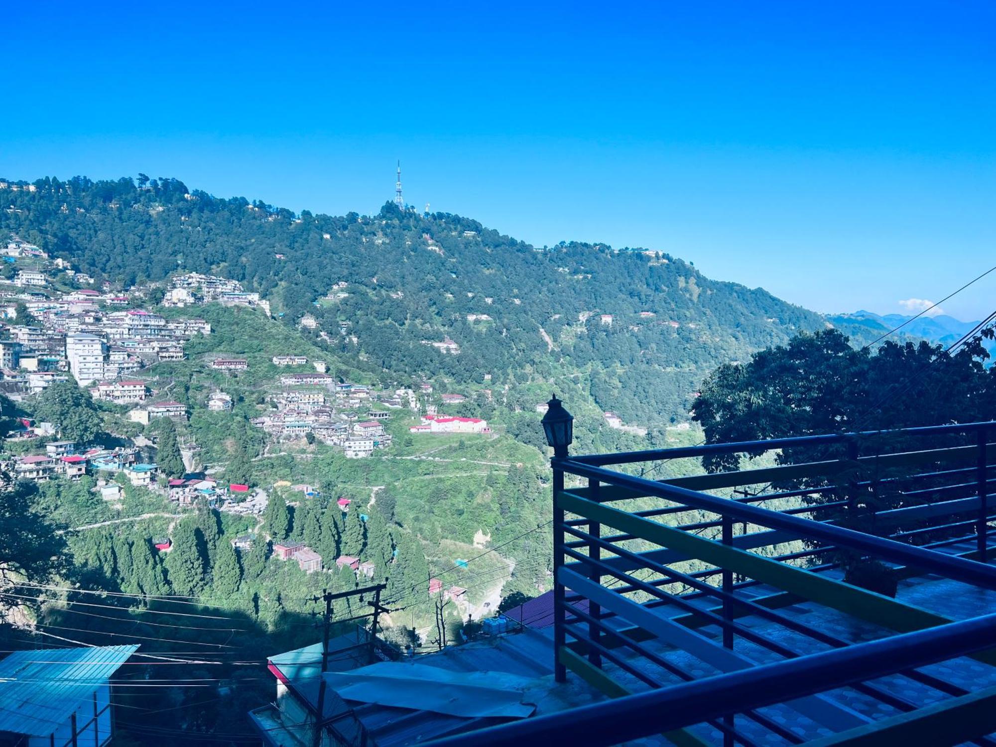 Irish Town Mussoorie Hotel Kültér fotó